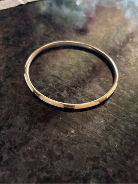 Cream and Gold Enamel Bangle Bracelet